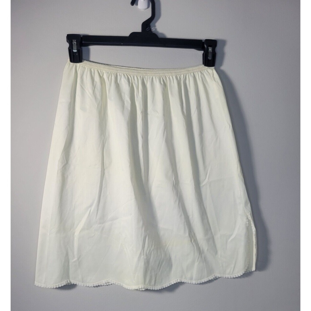Vintage Komar Nylon Sand Half Slip Size M Elastic Waist 70's 80's No Slit